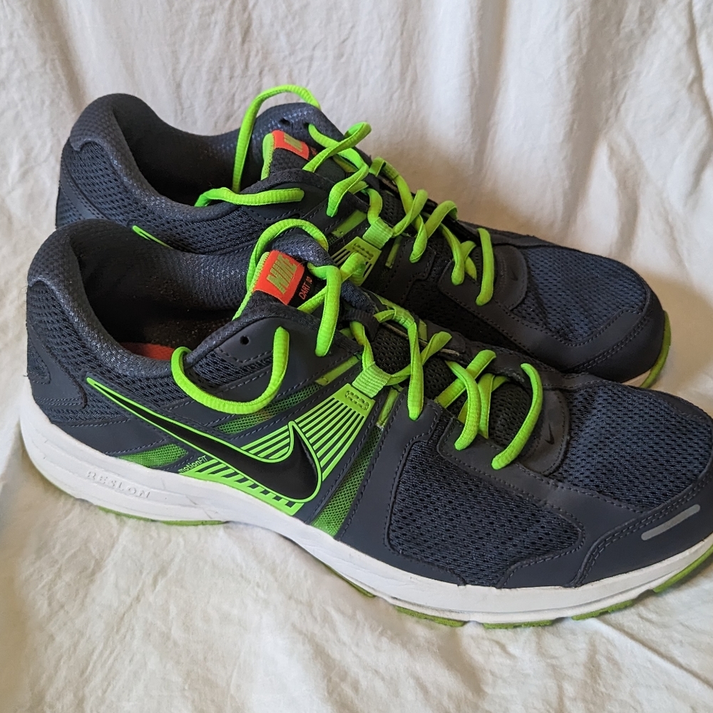 Nike Mens Dart 10  Running Shoes Sneakers Size 11